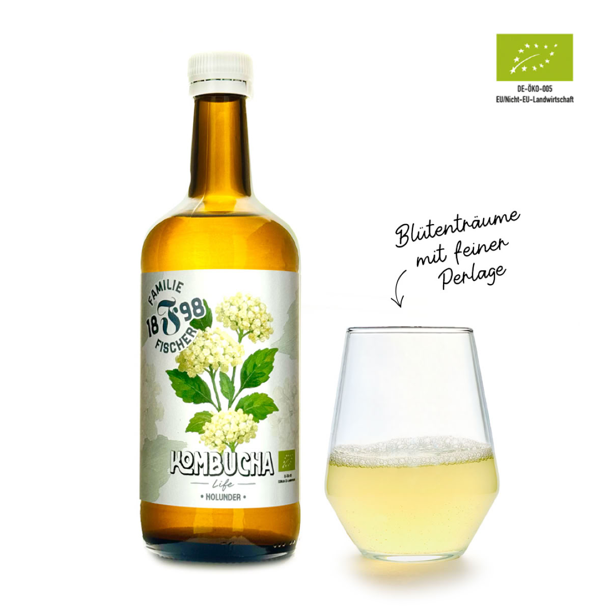 Eine Flasche mit einem Etikett, das Holunderblüten zeigt, neben einem Glas mit hellgelber Flüssigkeit. Oben rechts ein Bio-Siegel.