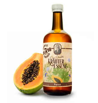 Braune Flasche mit Etikett "Kräuter Essenz", daneben grüne Blätter und Kätzchen.